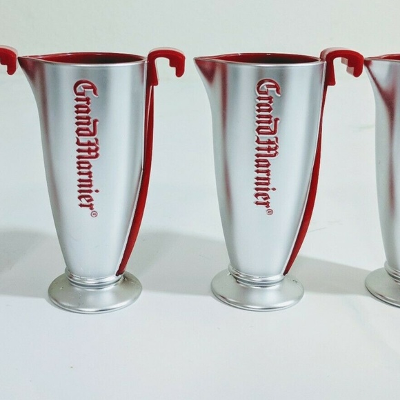 Lot (4)Grand Marnier side car plastic shot glasses - Picture 5 of 5